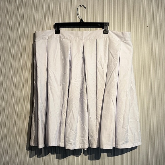 Youtheary Khmer Dresses & Skirts - Plus size white pleated tennis skirt